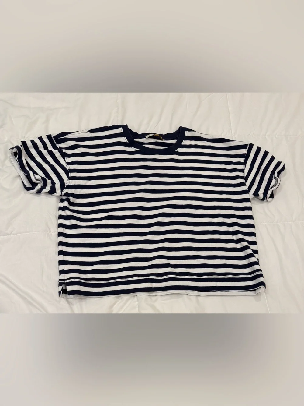 Downeast Navy Blue and White Striped Boxy Short Sleeve Tee Size X-Large